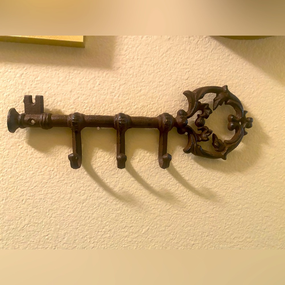 Metal key